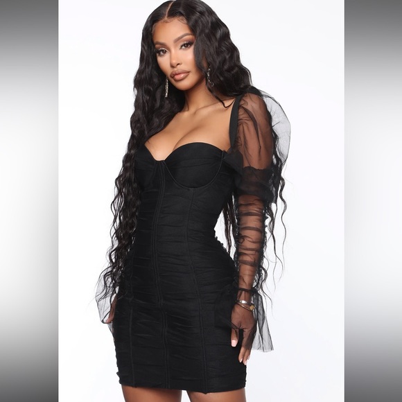 Fashionnova Black corset dress - Picture 2 of 3